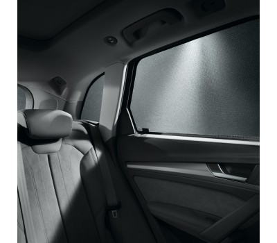 Комплект сонцезахисних шторок для бокового скла задніх дверей Audi Q5, SQ5